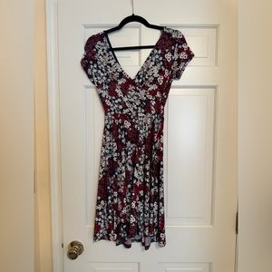 Easy summer floral Kaileigh a-line dress with v-neck